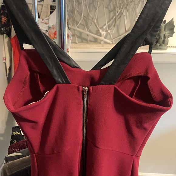 Lush Maroon with Black Accent Dress Small - Picture 5 of 7